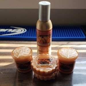 Yankee Candle Pumpkin Wreath Bundle